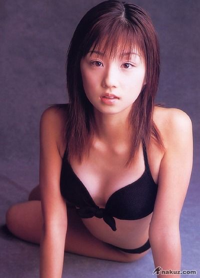 yuko-ogura-016.jpg
