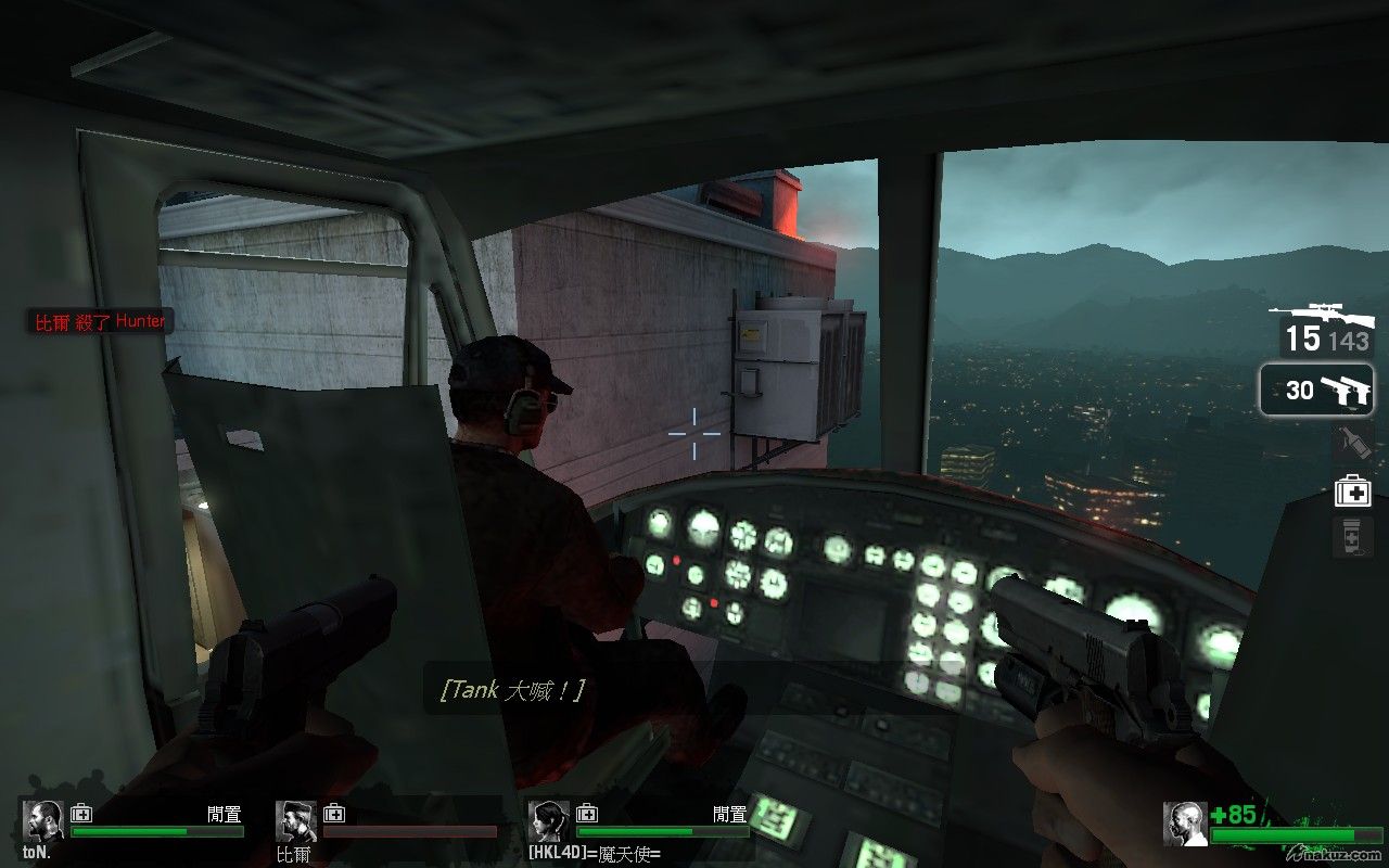 l4d_hospital05_rooftop0001.jpg