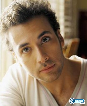 Howie+Dorough.jpg