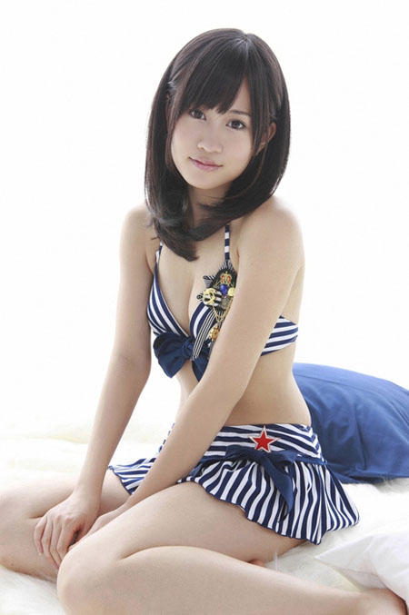 20101122-maeda-atsuko31.jpg