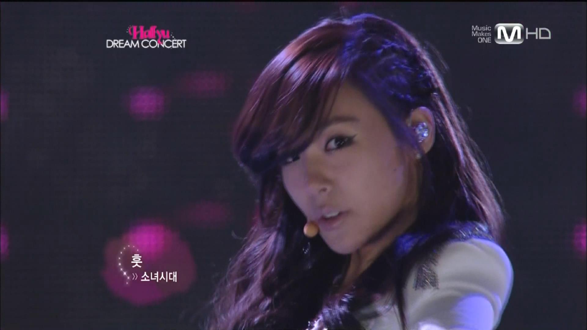 111006.Mnet 한류 드림 콘서트.소녀시대 - 훗_2011106224753.jpg