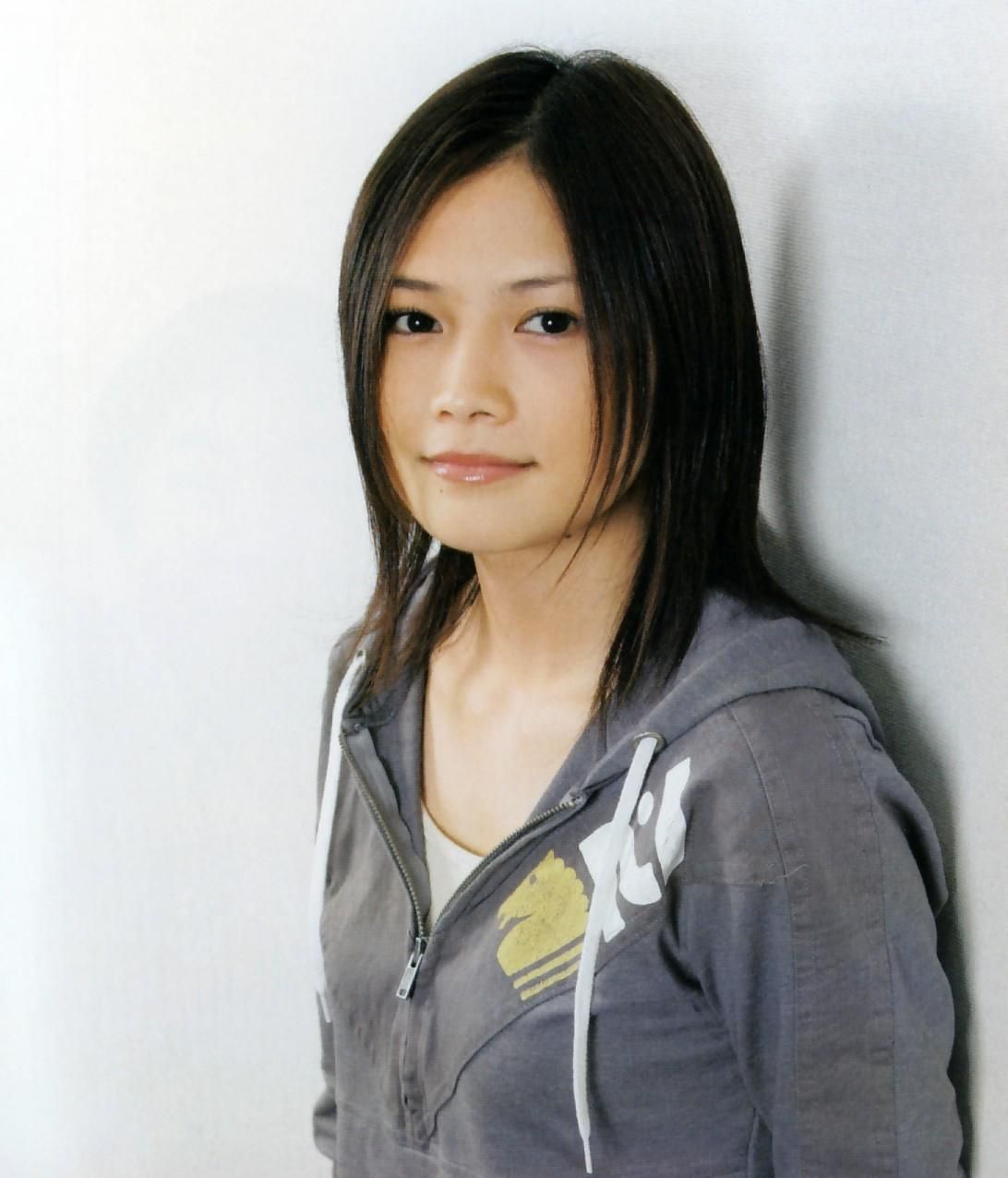 yui-200903270111052.jpg