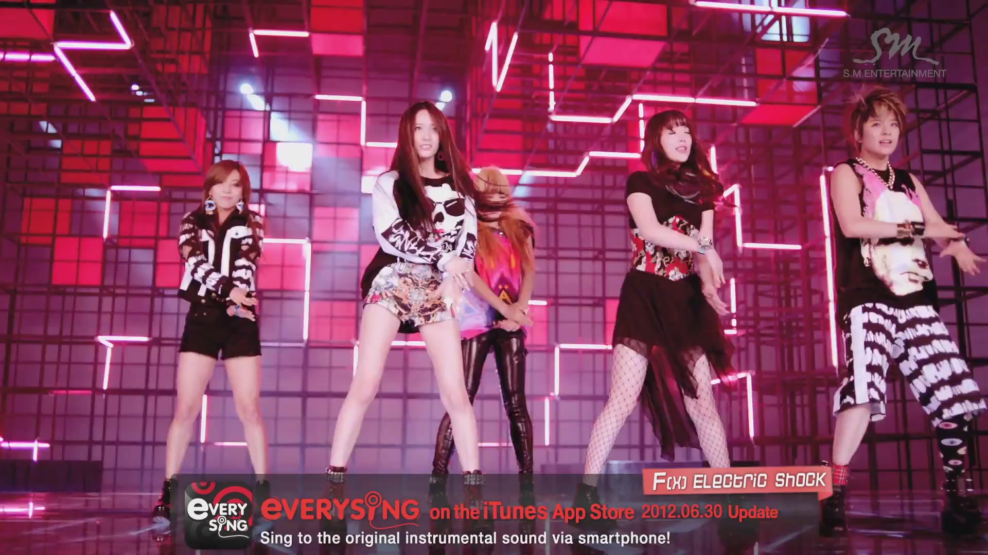 에프엑스_Electric Shock_Music Video Teaser_(1080p)[17-58-19].JPG