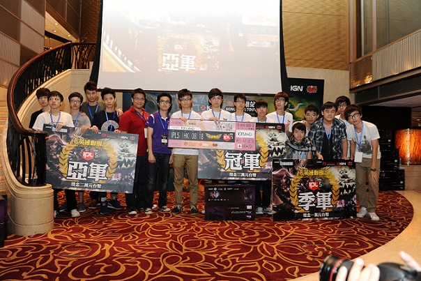 「IPL 5 香港」總決賽冠亞季軍大合照.JPG