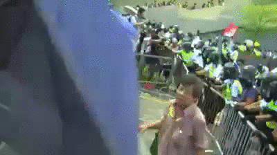 679839-3.gif
