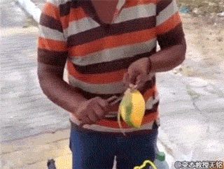 d54a1fa7jw1et0f6j000wg208w06q4qr.gif